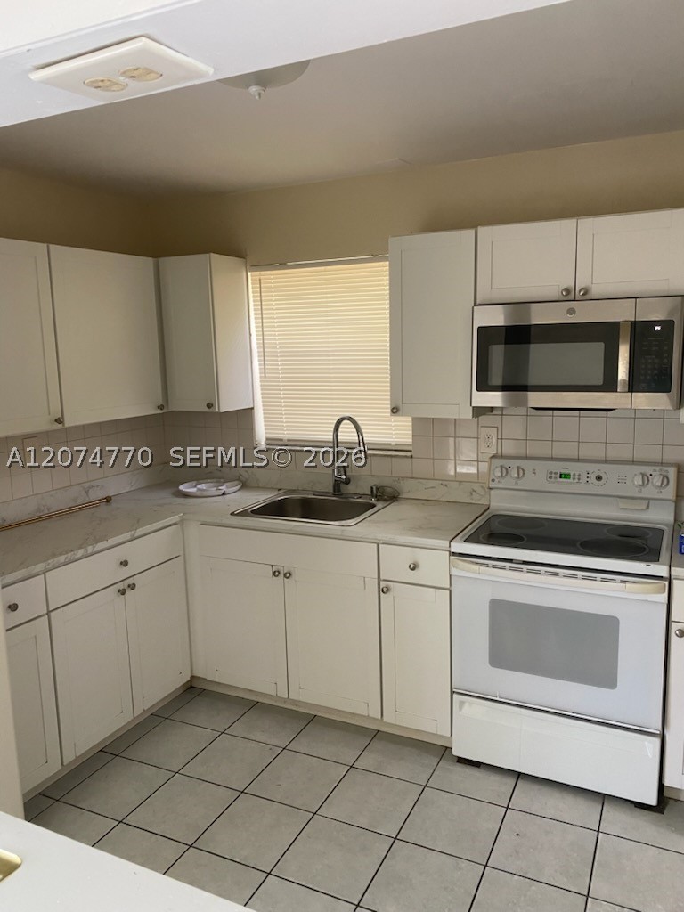 27922 Sw 130th Ct Property Photo 5