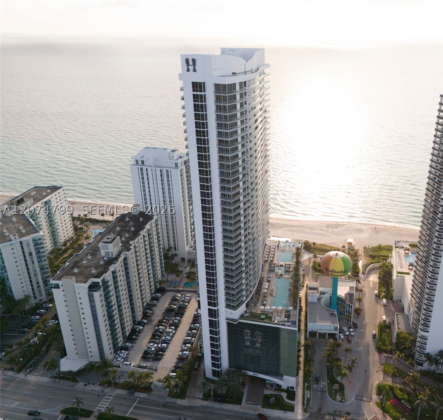4111 S Ocean Dr 3412 Property Photo 8