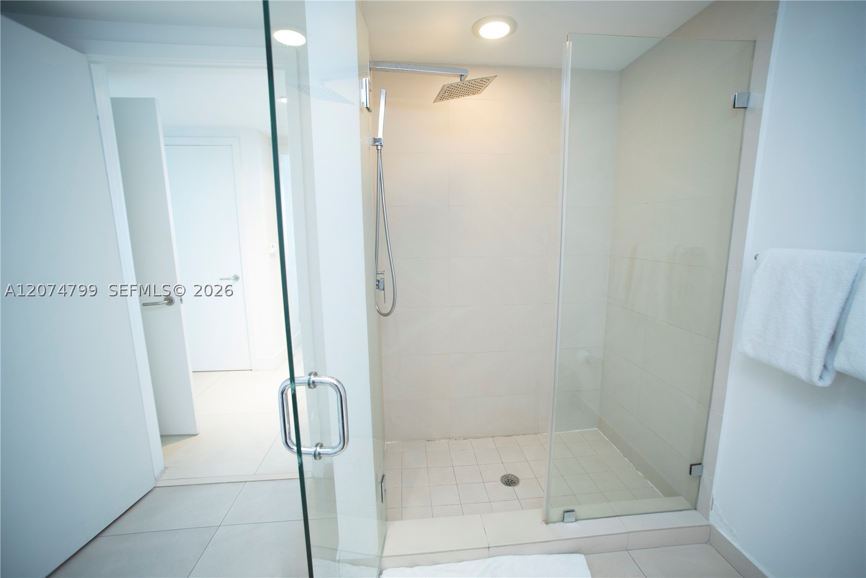 4111 S Ocean Dr 3412 Property Photo 26