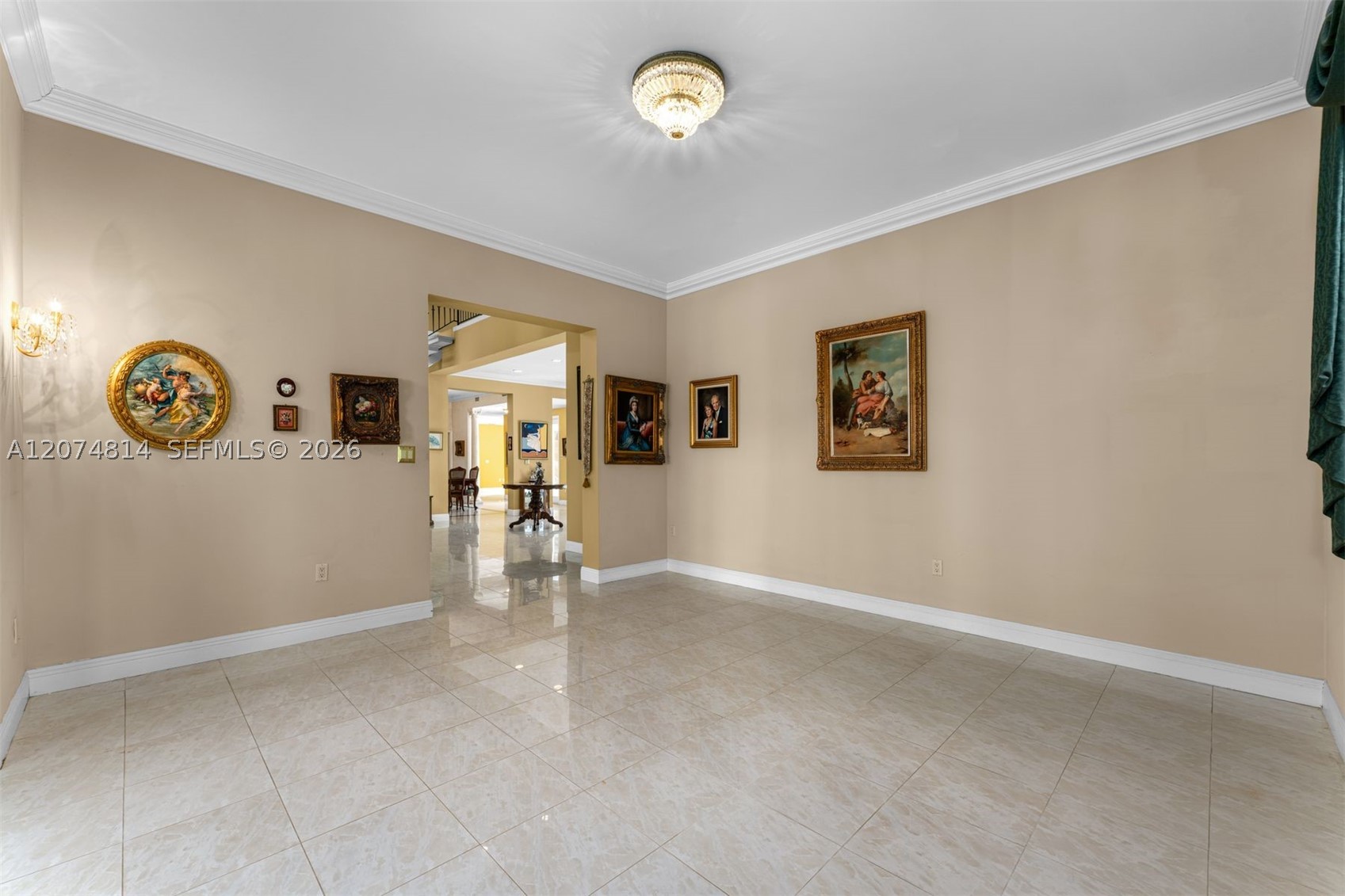 501 Bay Lane Property Photo 6