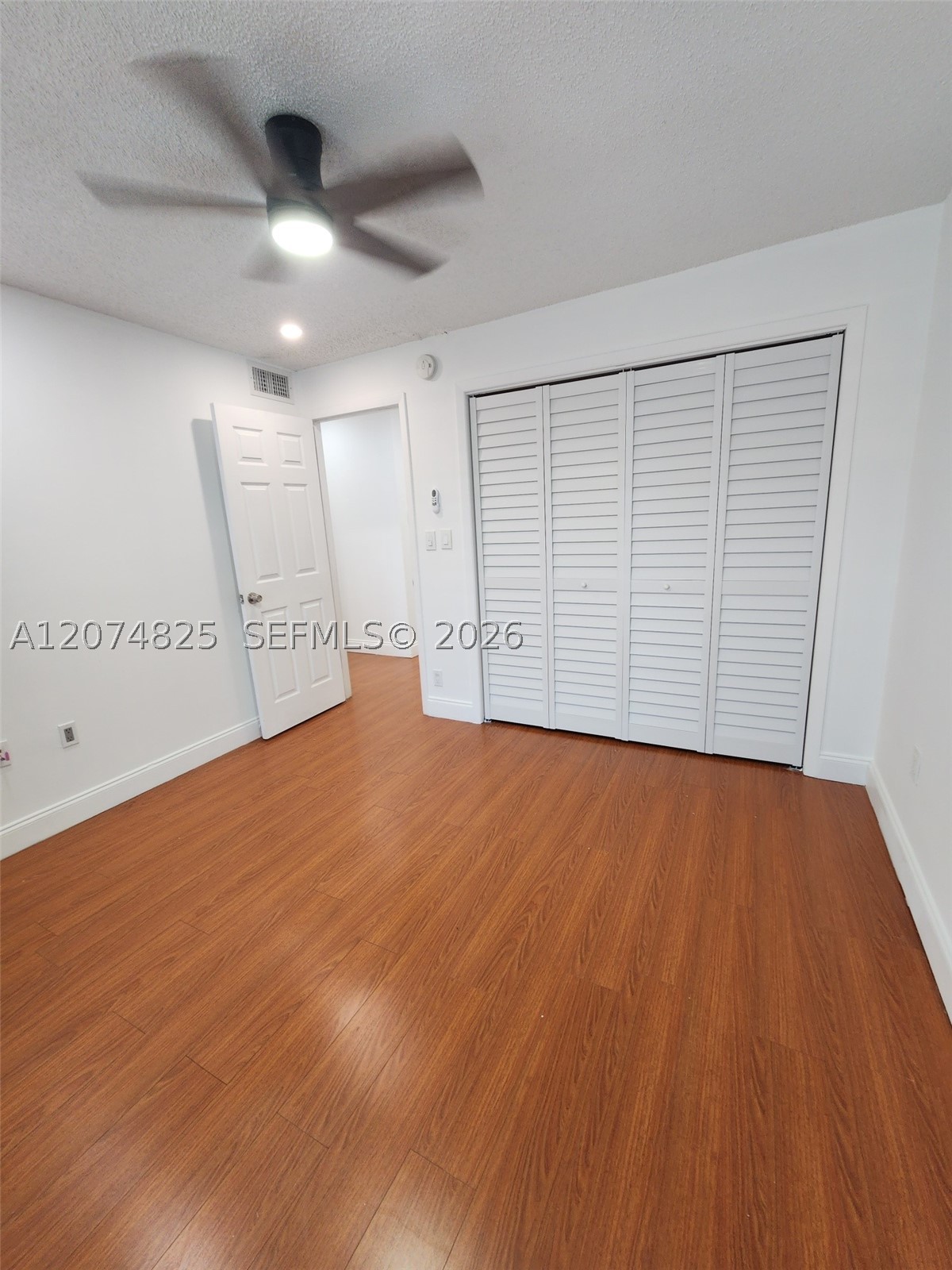 6518 Kendale Lakes Dr 809 Property Photo 10
