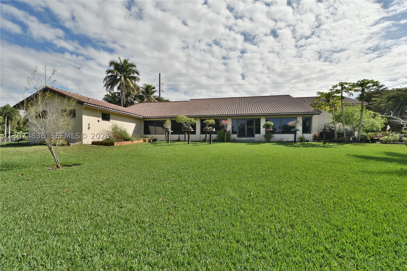 5425 Sw 190th Ave Property Photo 4