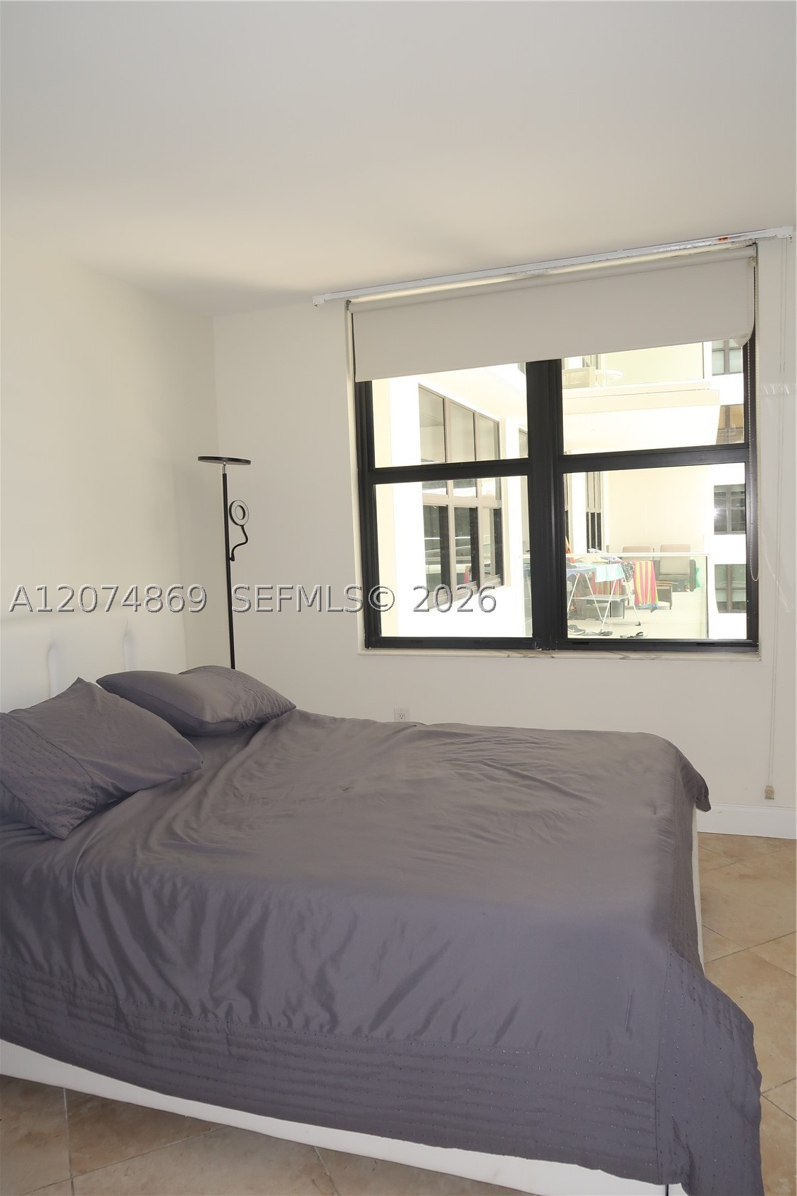 9801 Collins Ave 14t Property Photo 11