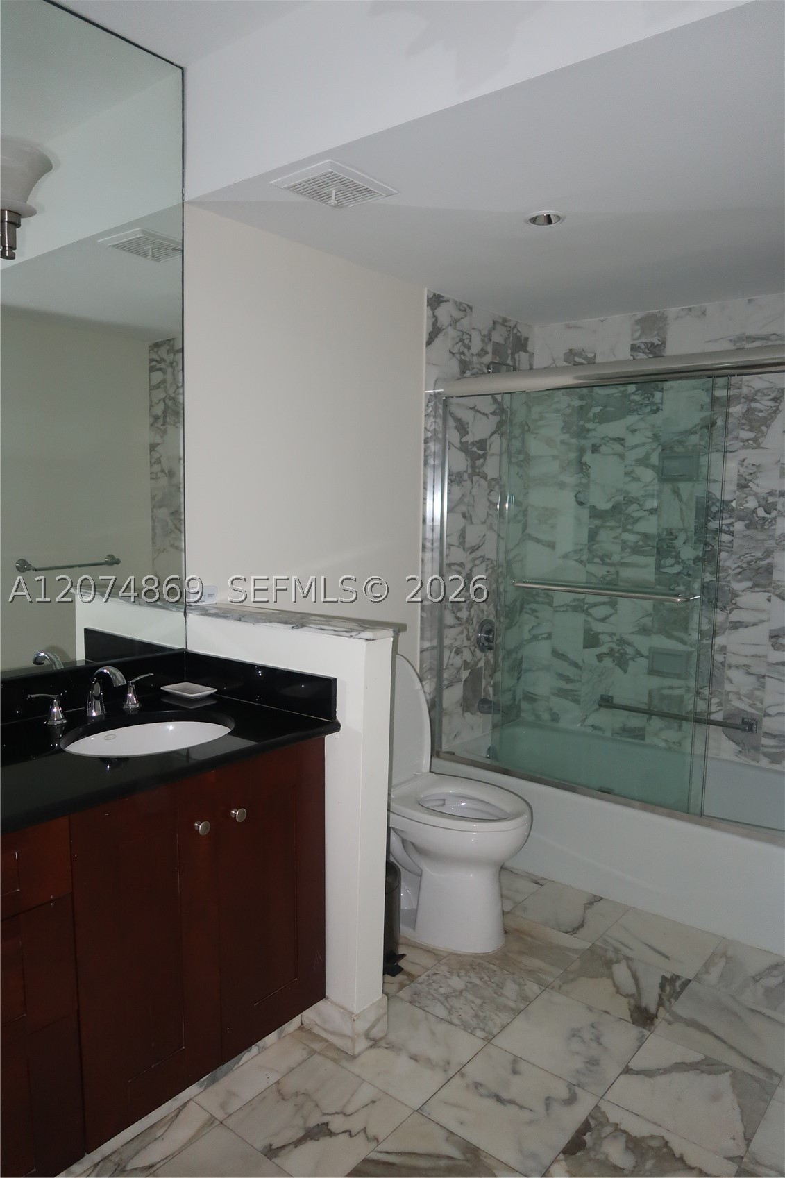 9801 Collins Ave 14t Property Photo 14