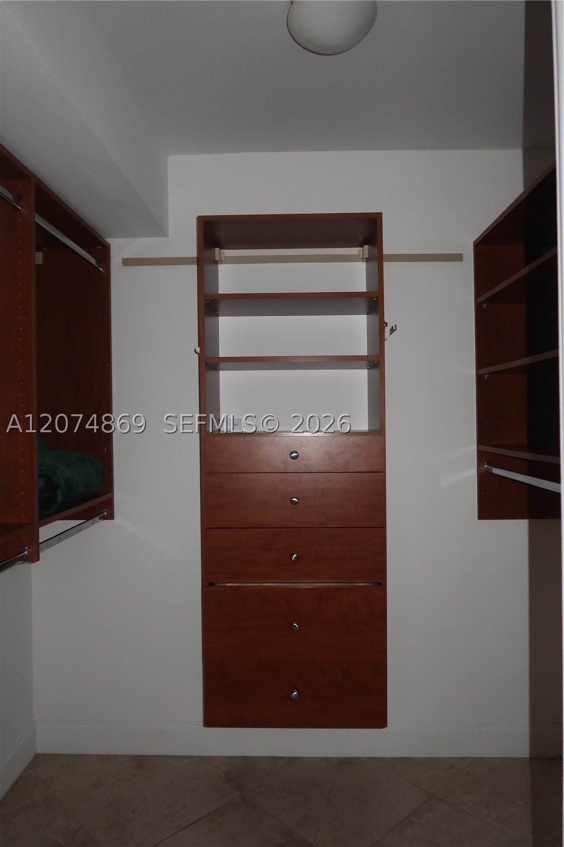 9801 Collins Ave 14t Property Photo 16