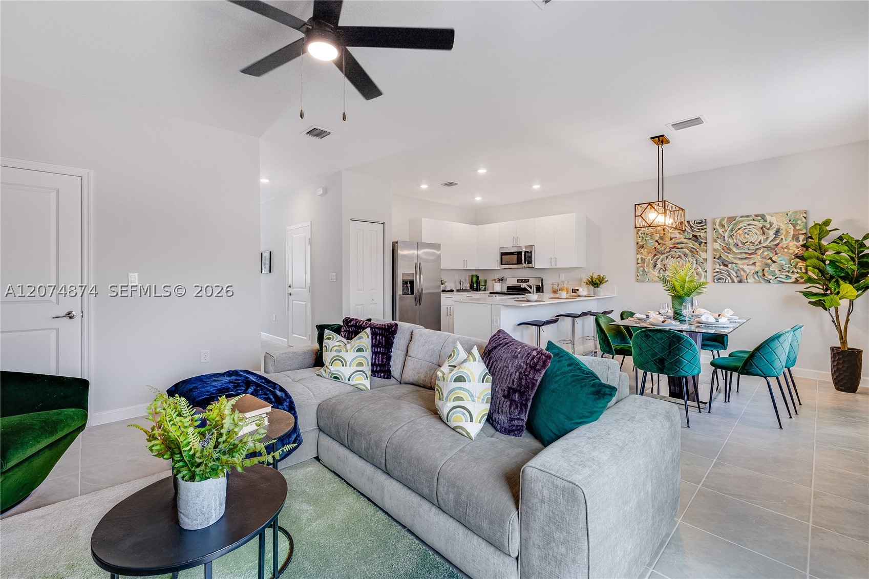 A12074874 Property Photo 11