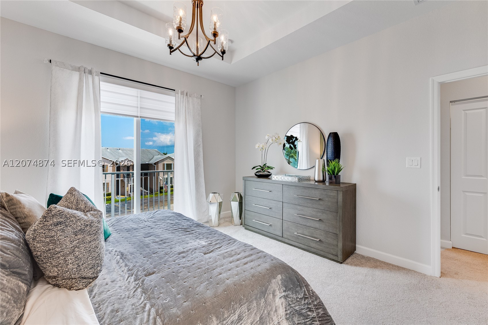 A12074874 Property Photo 16