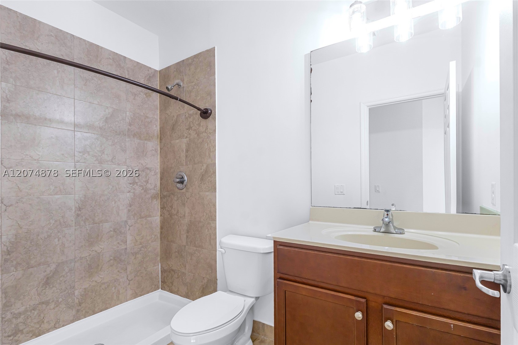 260 Nw 109th Ave 204 Property Photo 16