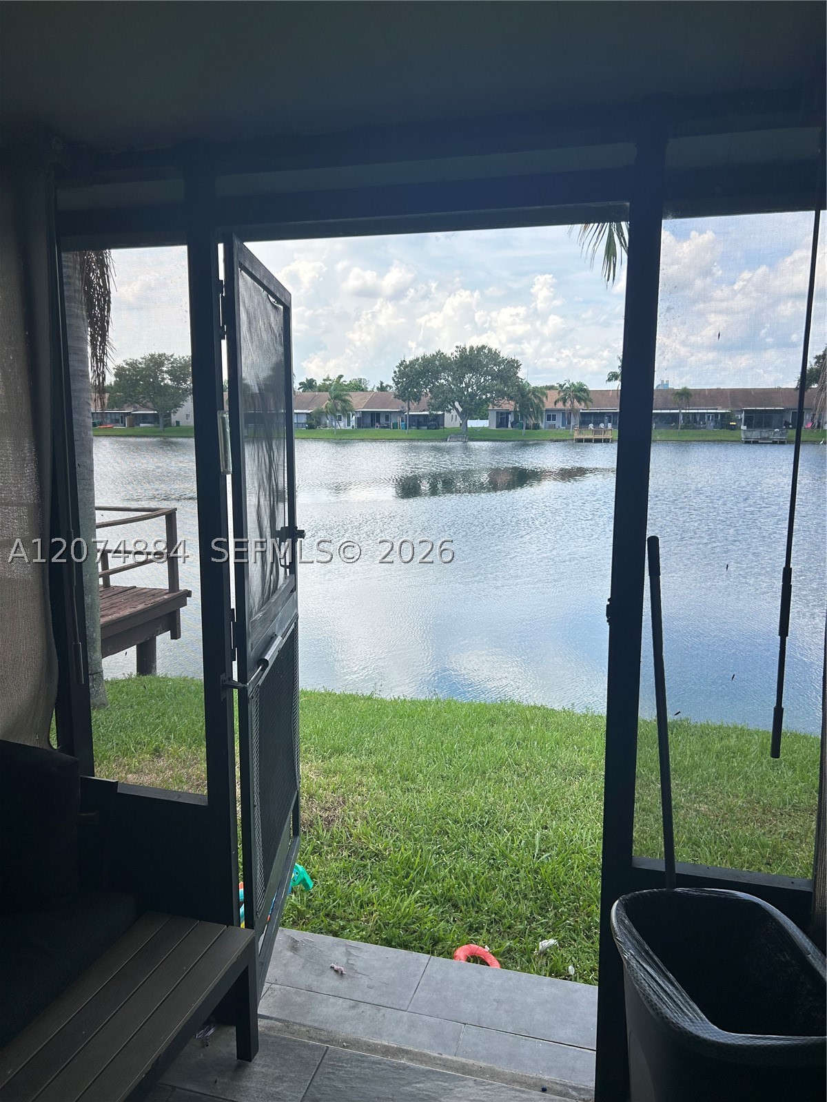 5587 Park Rd 5587 Property Photo 4