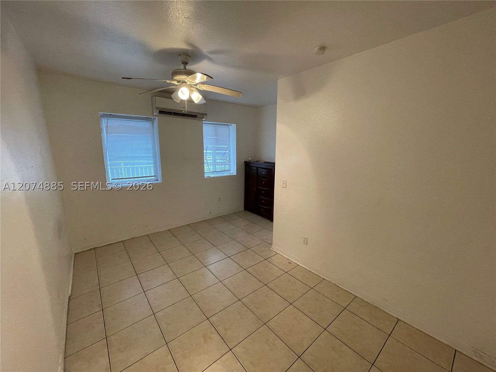1021 Nw 3rd St 207 Property Photo 8
