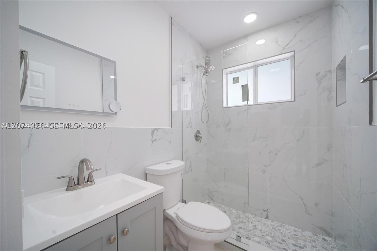 2388-2390 Ne 173rd St Property Photo 20