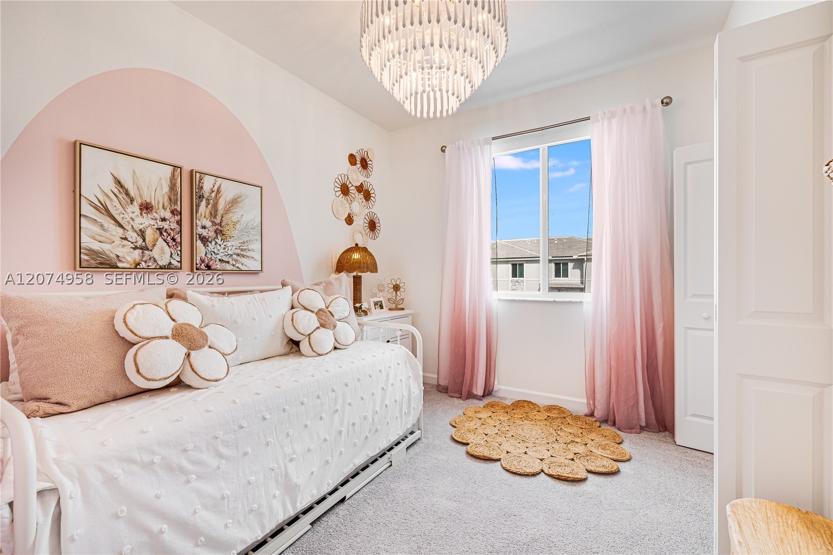 A12074958 Property Photo 24