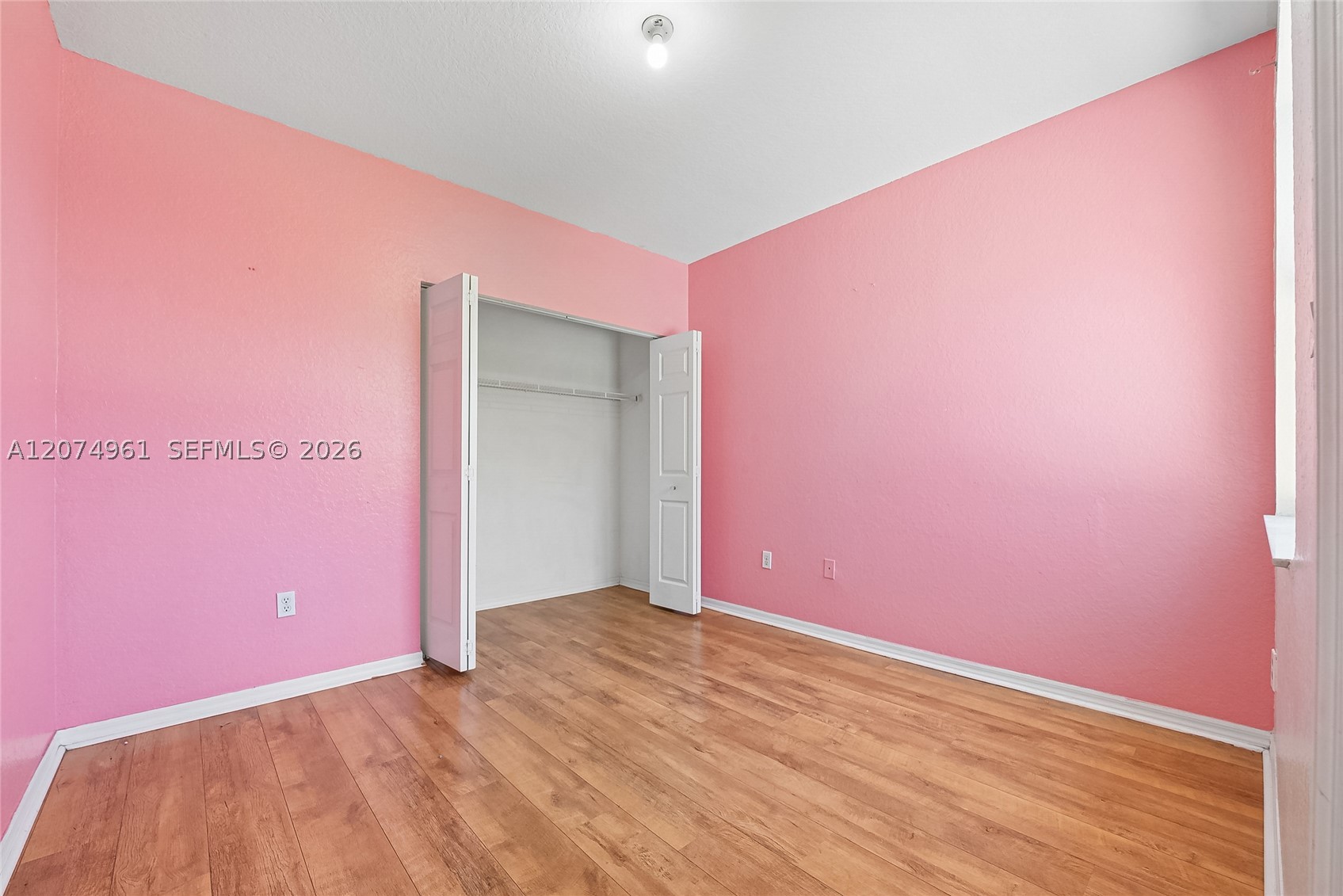 1567 Se 20th Ave Property Photo 13