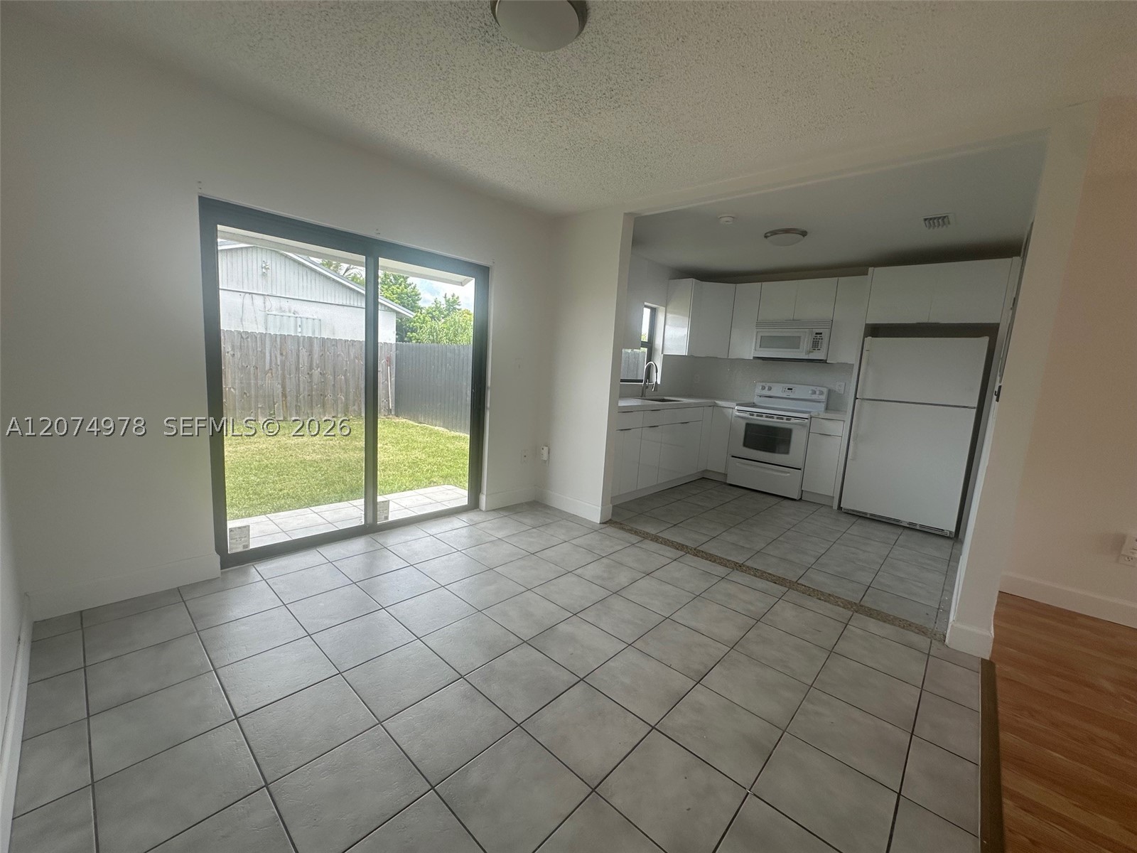 12205 Sw 263rd Ter Property Photo 6