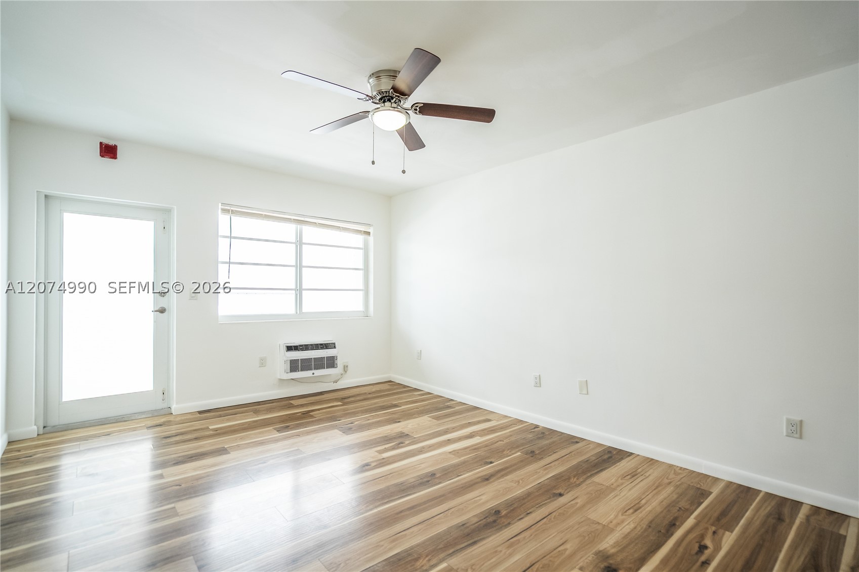 1120 Euclid Ave 9 Property Photo 2