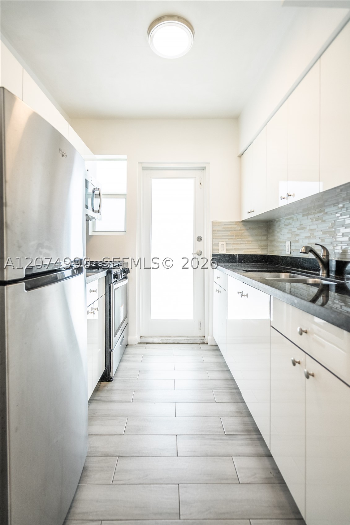 1120 Euclid Ave 9 Property Photo 7