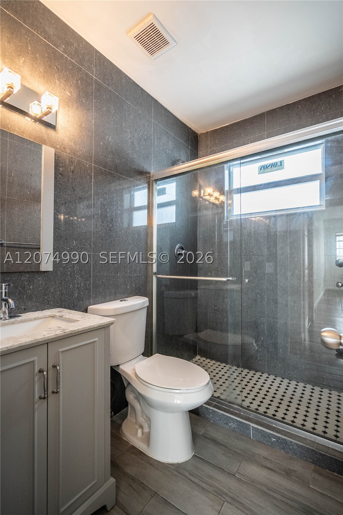 1120 Euclid Ave 9 Property Photo 11