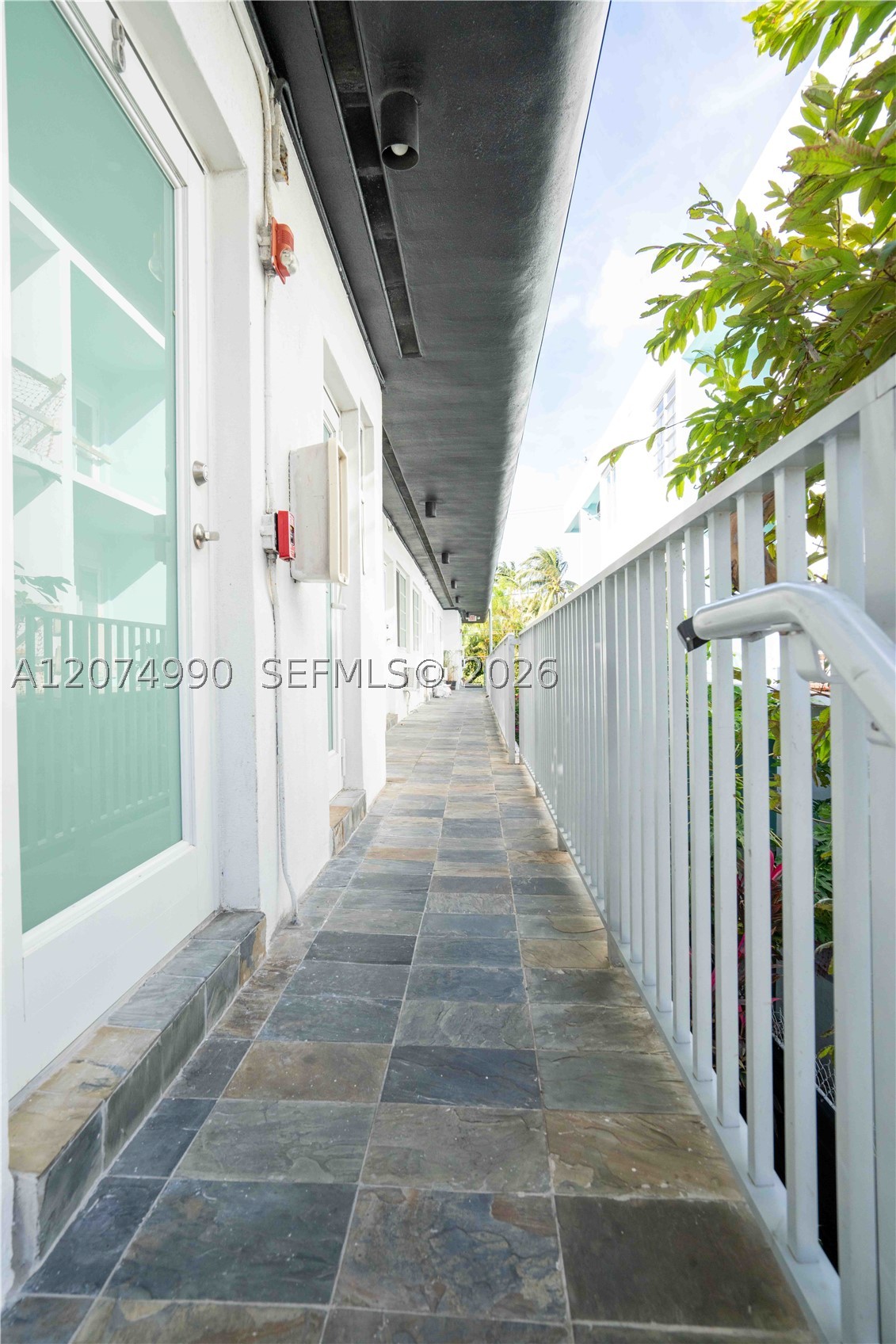 1120 Euclid Ave 9 Property Photo 13