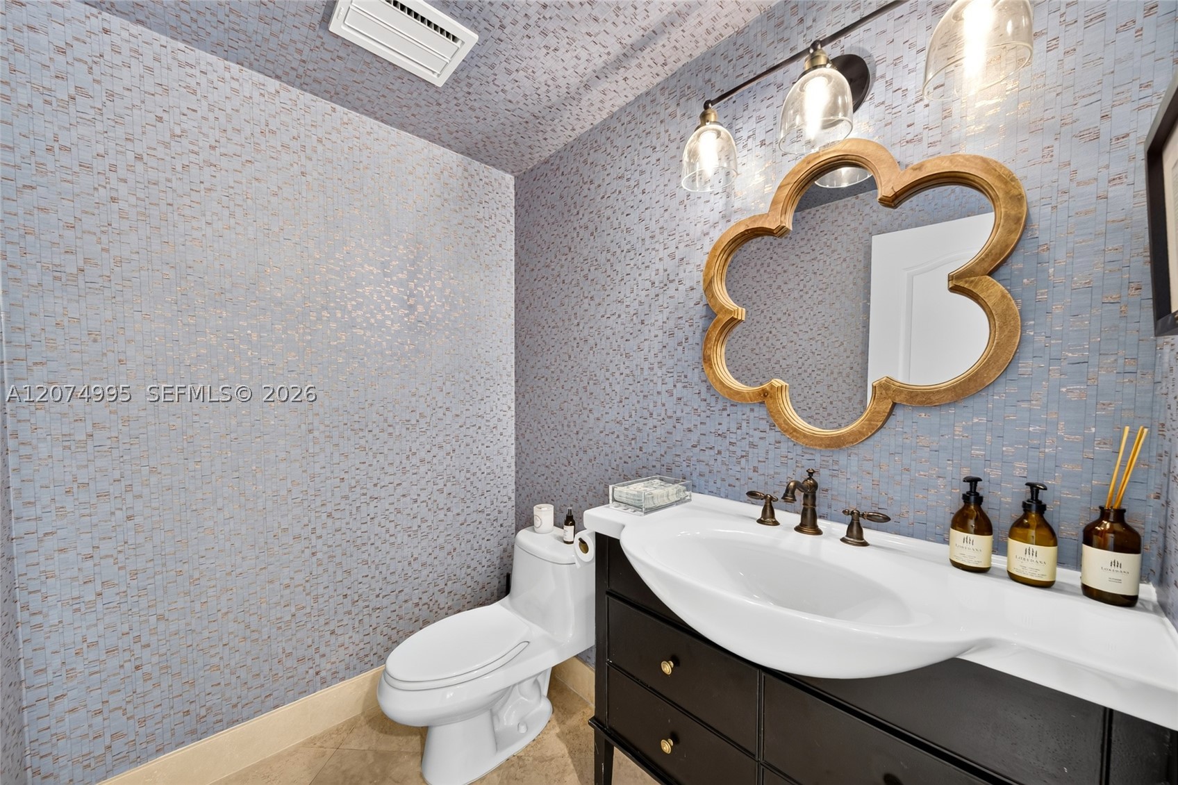 1043 Alfonso Ave Property Photo 16