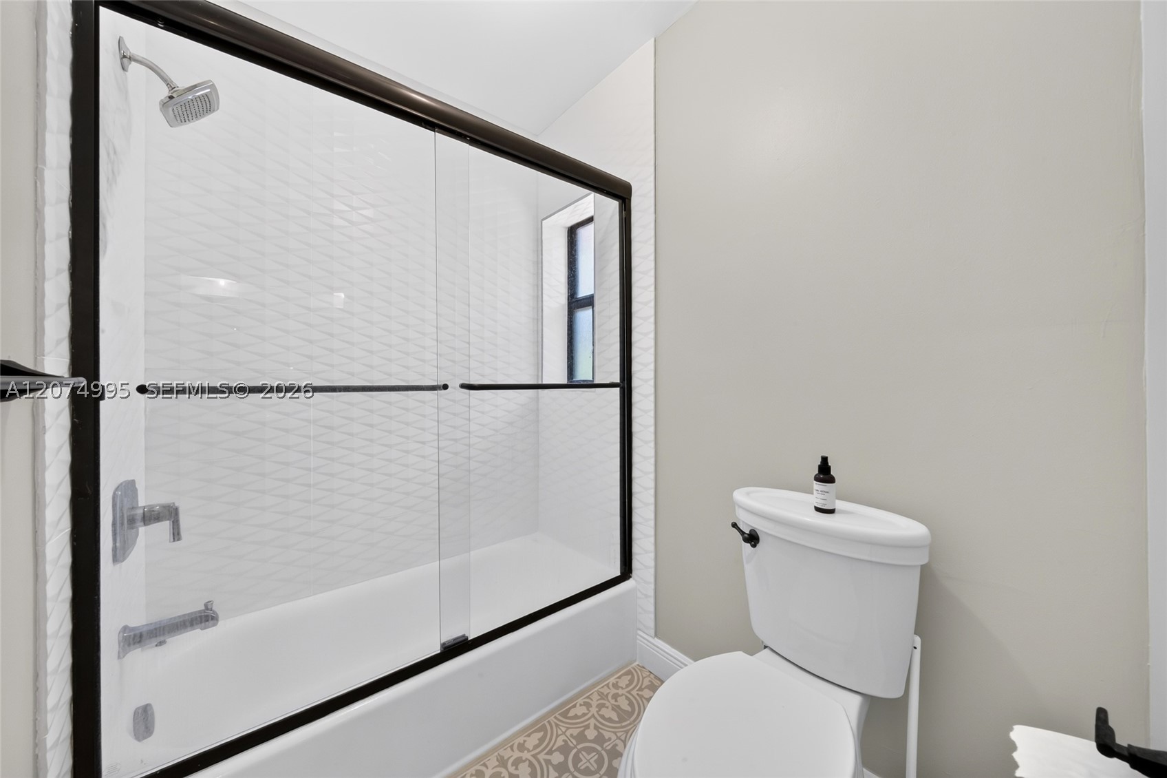 1043 Alfonso Ave Property Photo 21