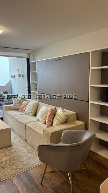 2625 Collins Ave 212 Property Photo 8