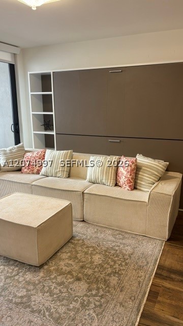 2625 Collins Ave 212 Property Photo 9