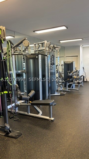 2625 Collins Ave 212 Property Photo 17