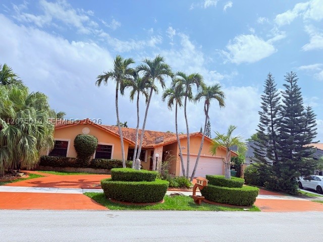13220 SW 25th St Property Photo 1