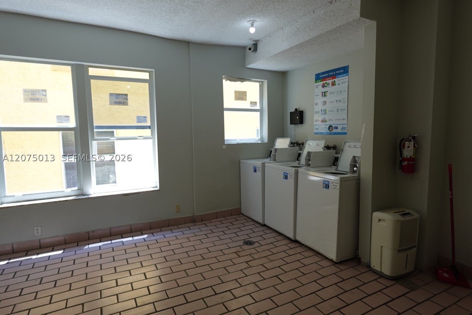 1320 Drexel Ave 200 Property Photo 12
