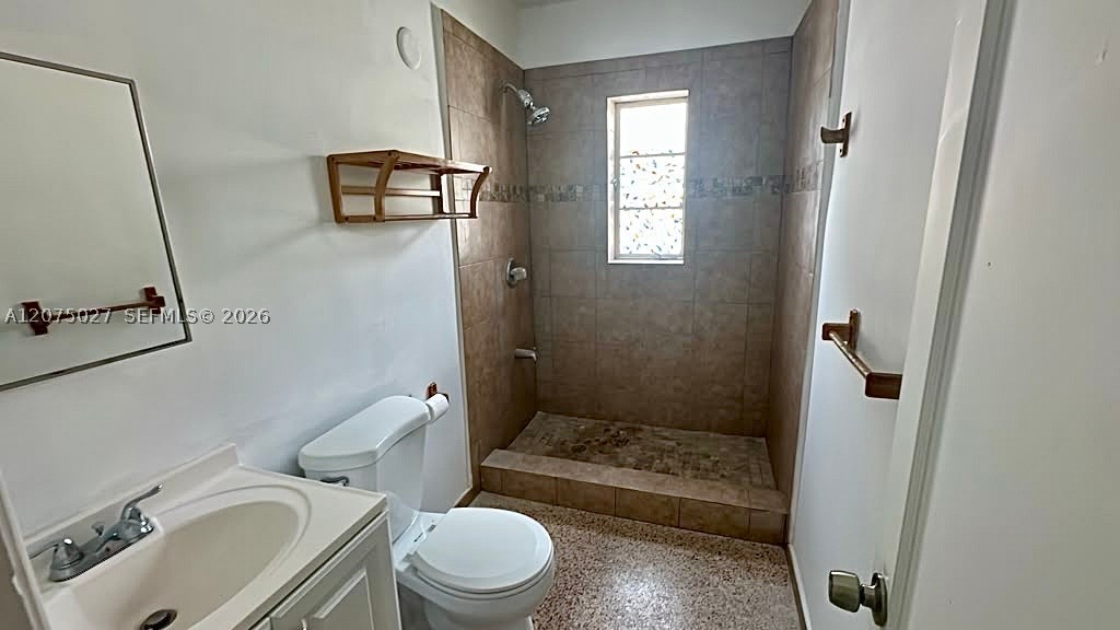 2536 Sw 18th St 0 Property Photo 6