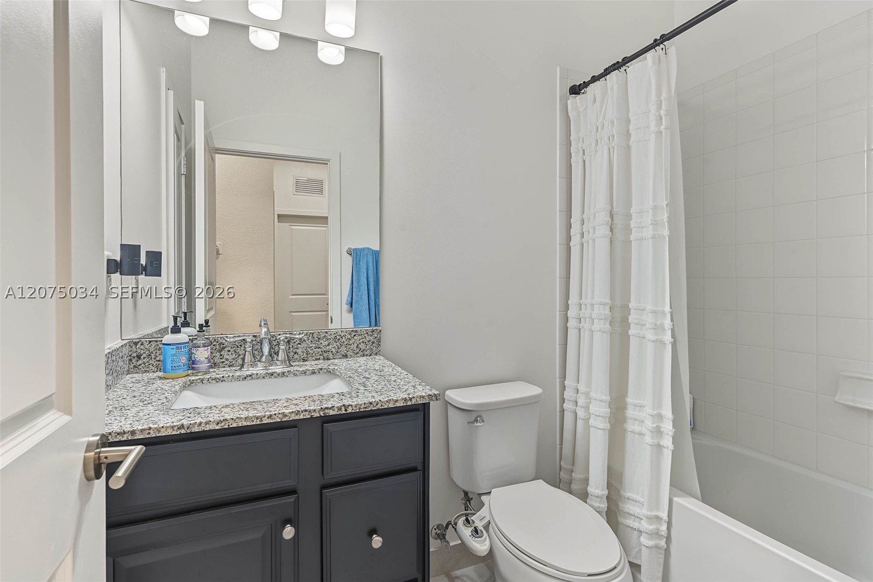 10892 Sw 235th Ln 10892 Property Photo 19