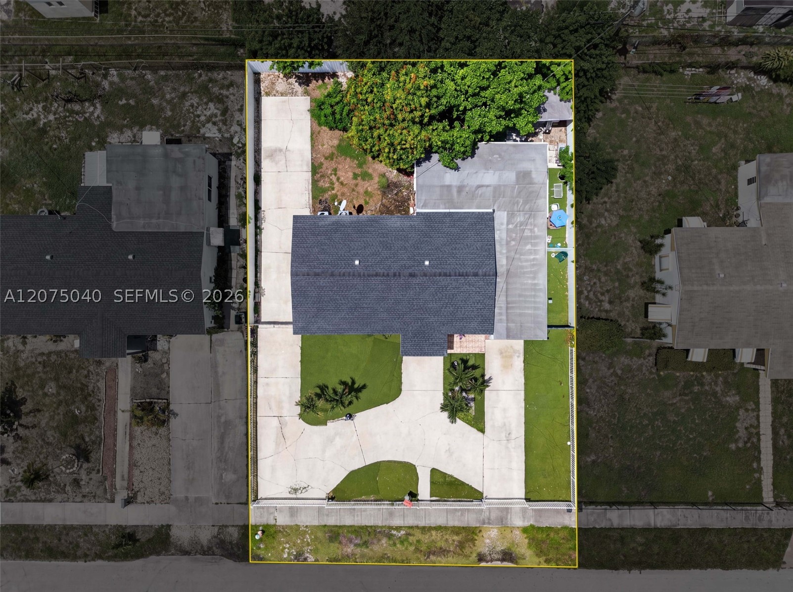 15850 Nw 18th Pl Property Photo 7