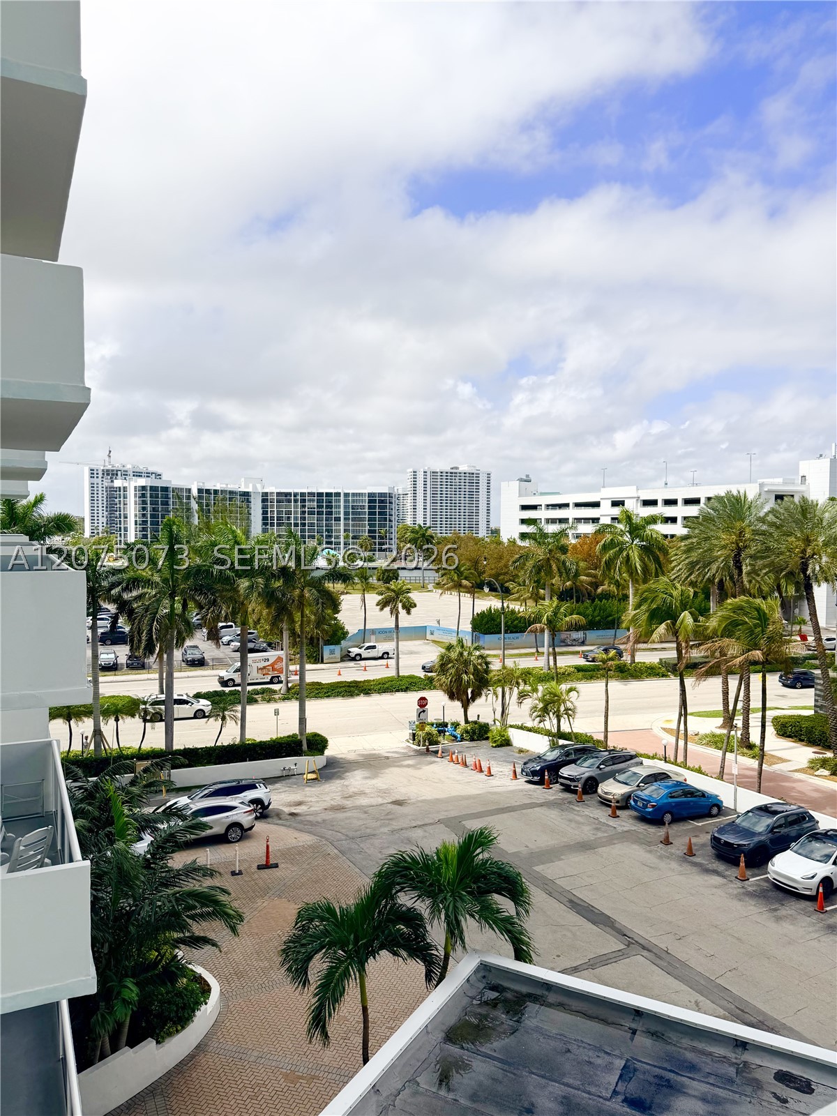 3725 S Ocean Dr 521 Property Photo 15