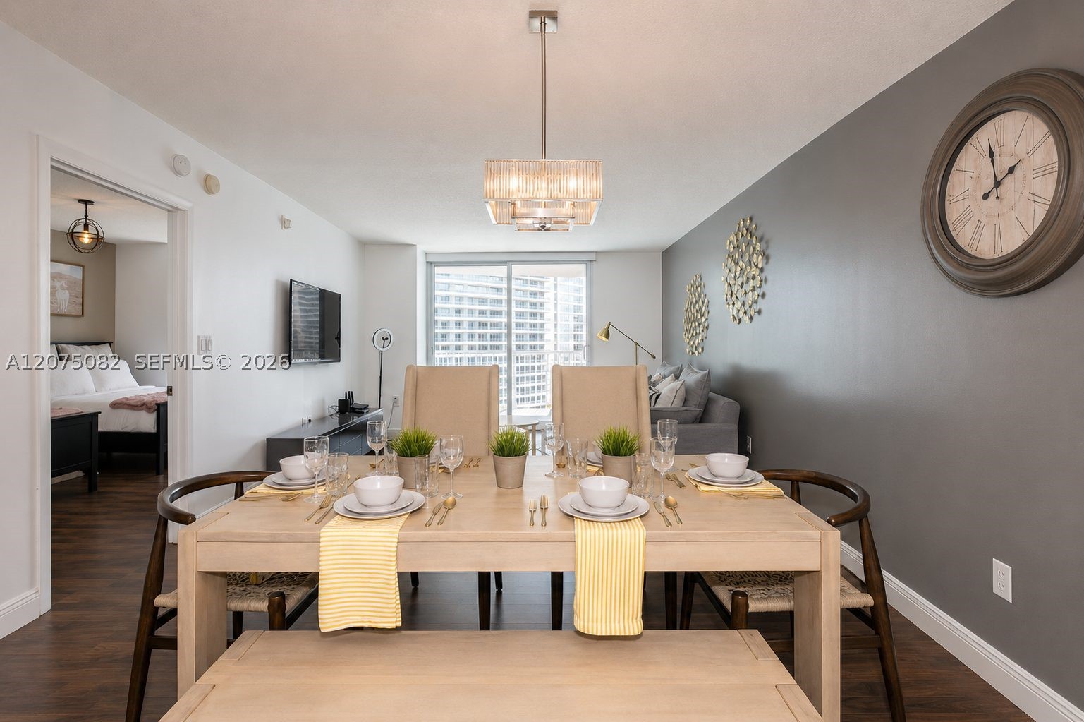 1200 Brickell Bay Dr 3207 Property Photo 4