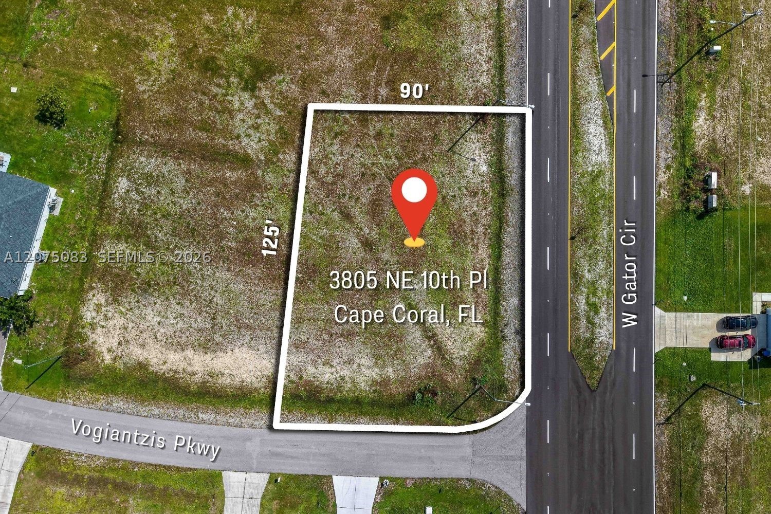 3805 NE 10th Pl Property Photo 1