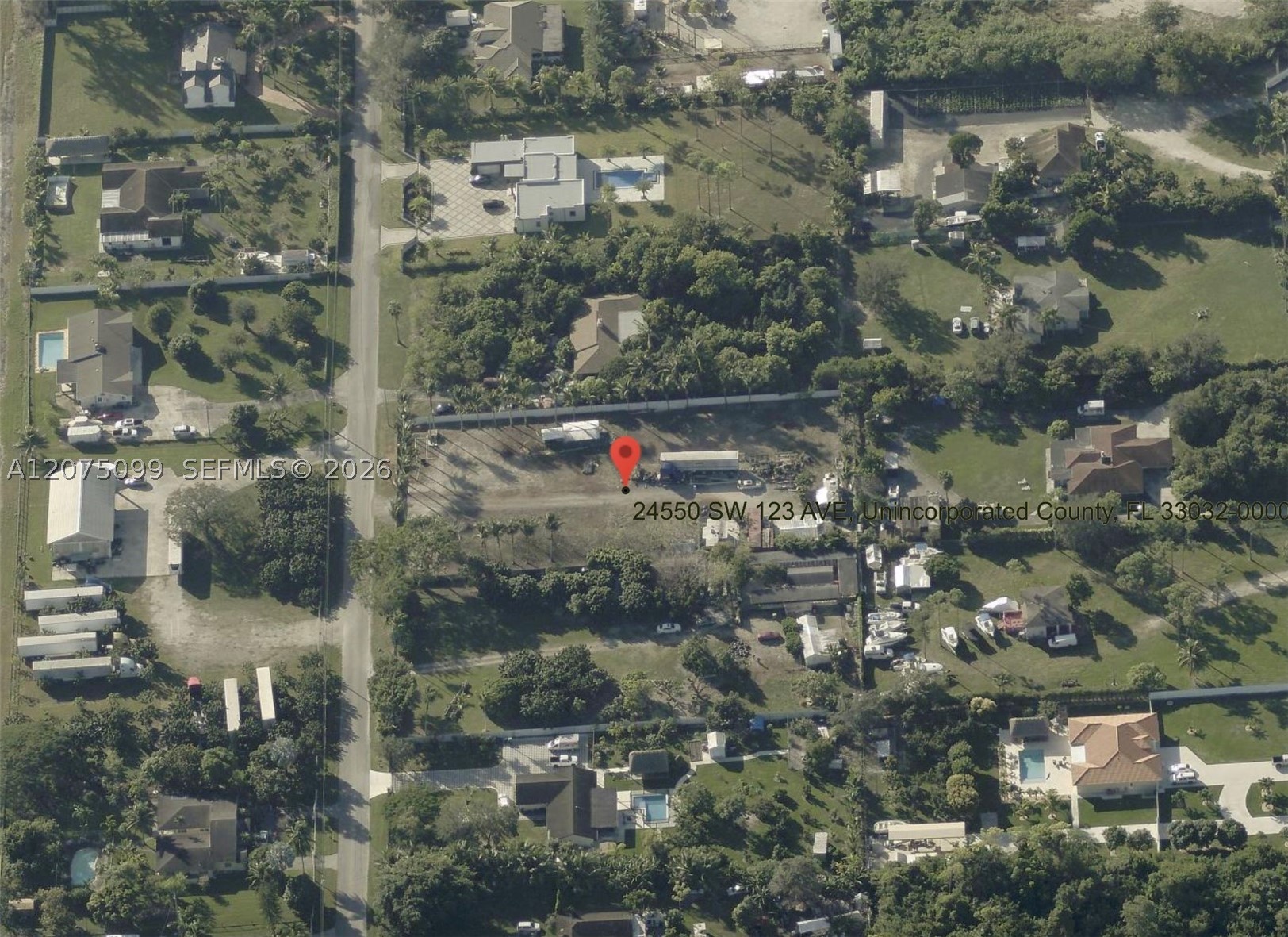 24480 Property Photo 3