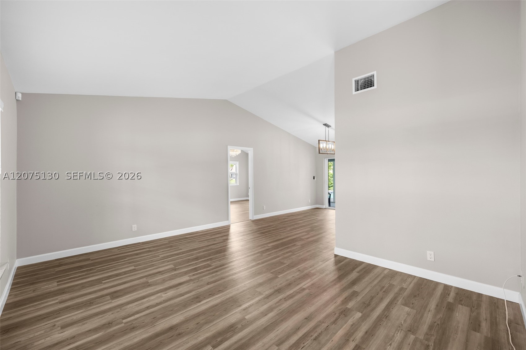 1151 Nw 78th Ter . Property Photo 5