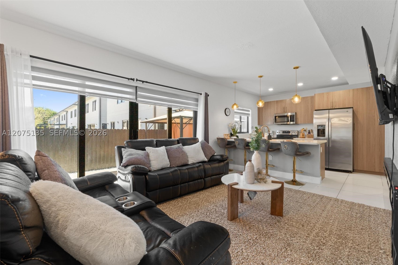 A12075135 Property Photo 10