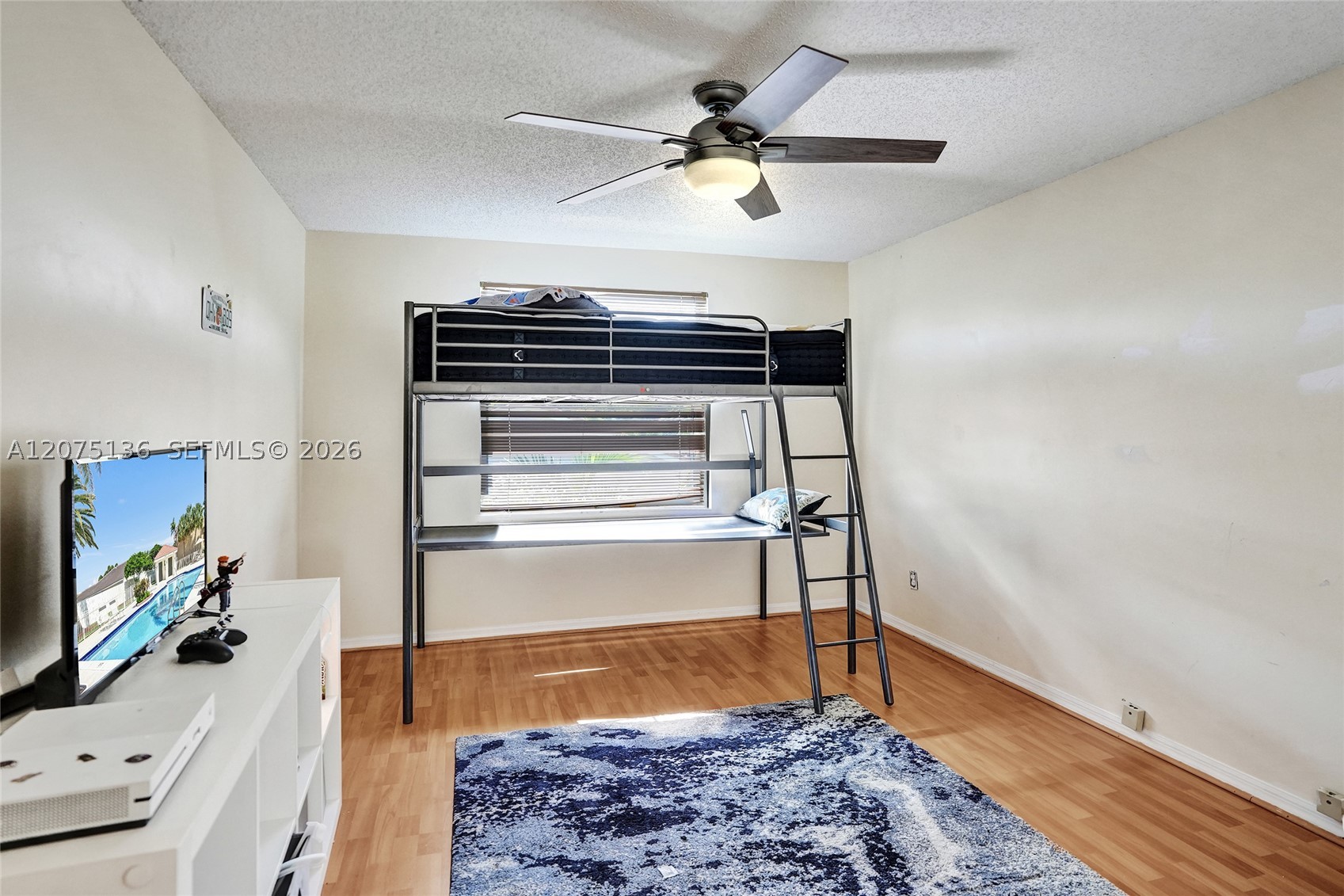 1933 Sw 180th Ter Property Photo 17