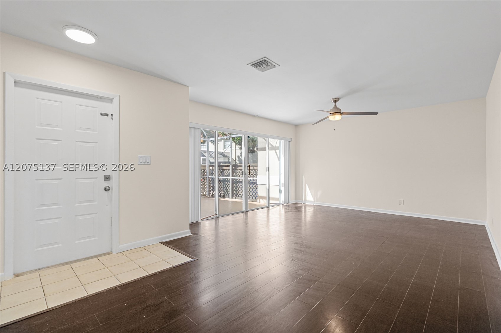 10936 Long Boat Dr Property Photo 8