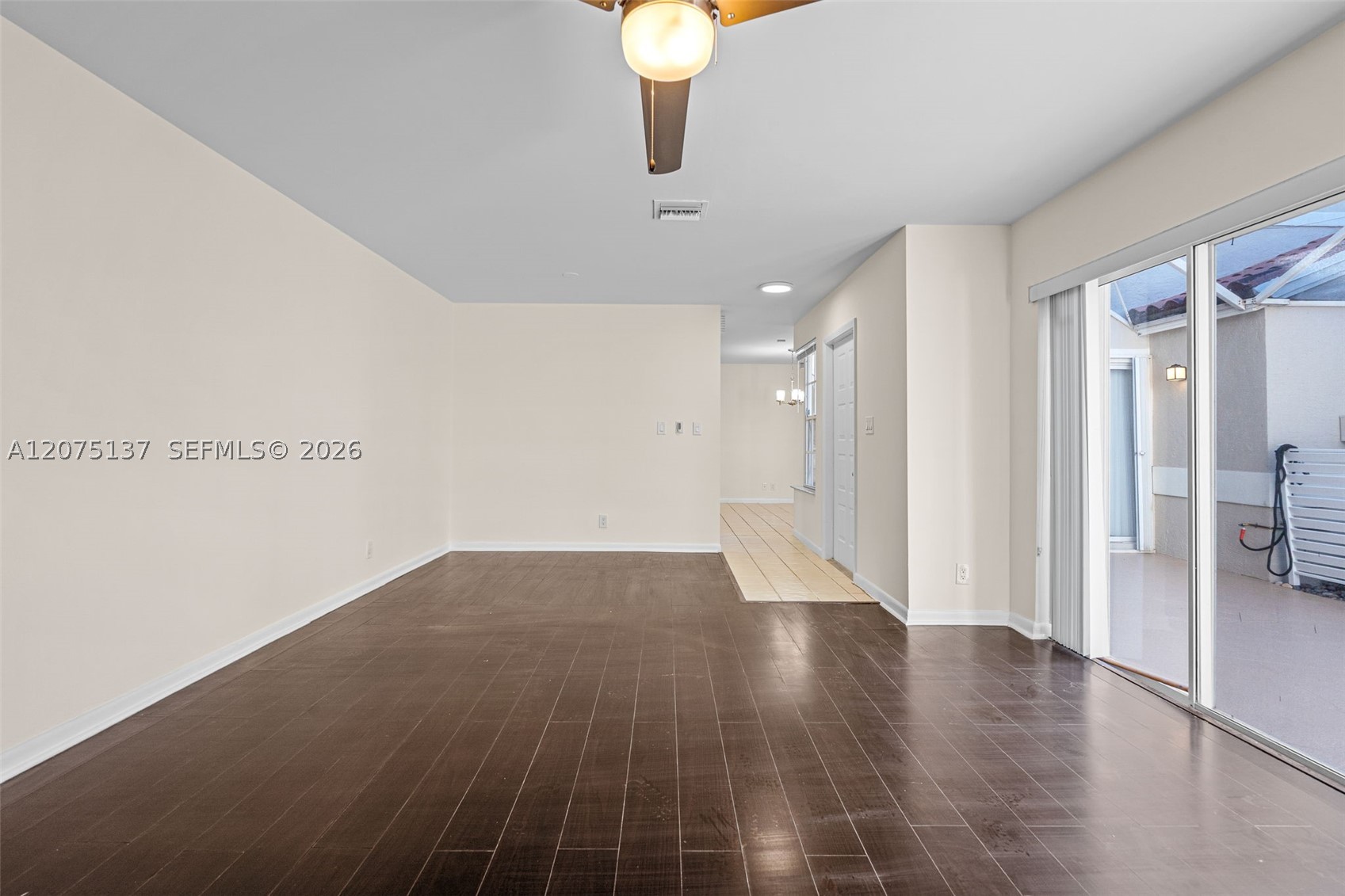 10936 Long Boat Dr Property Photo 10