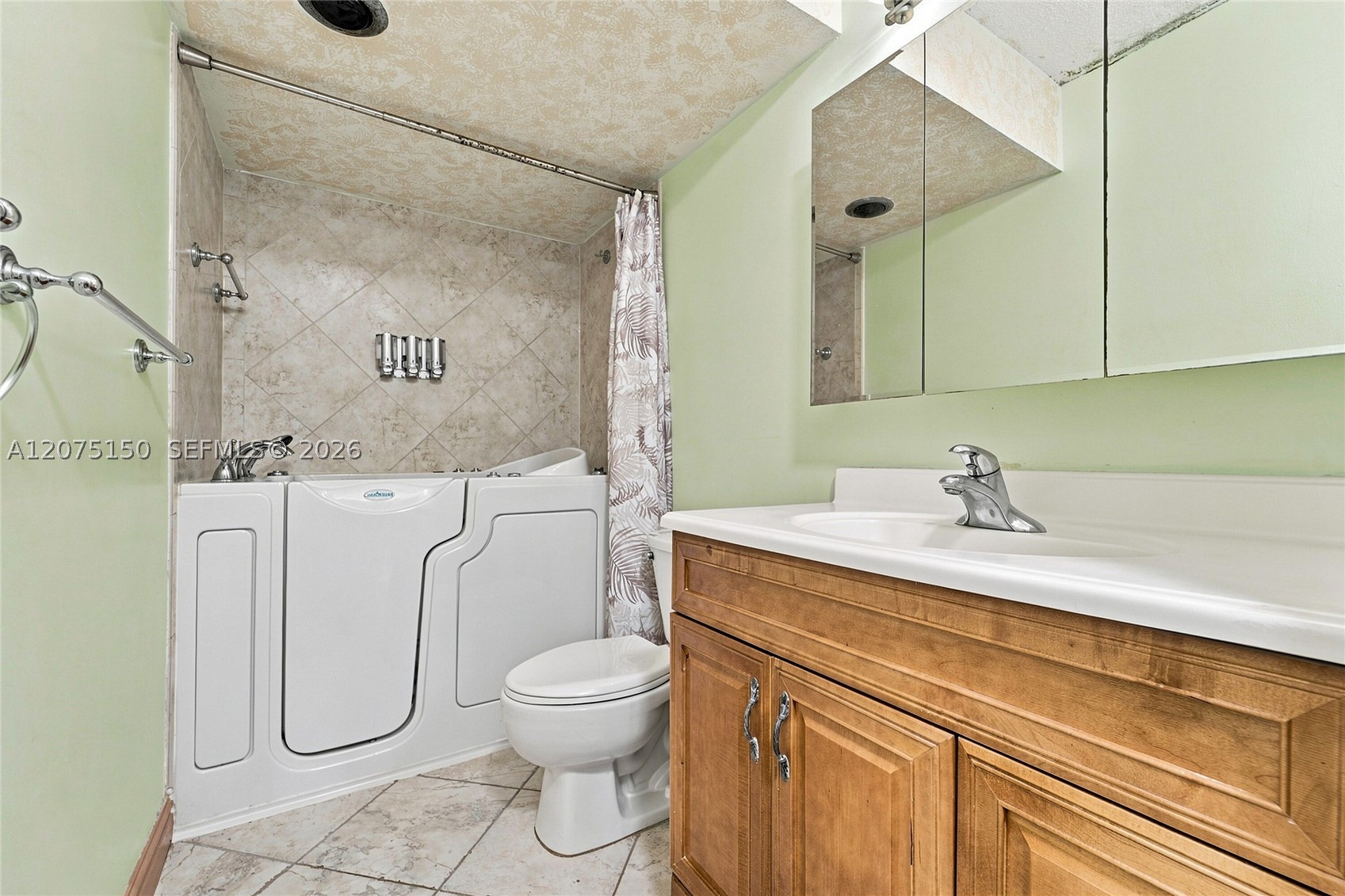 1801 S Ocean Dr 640 Property Photo 17