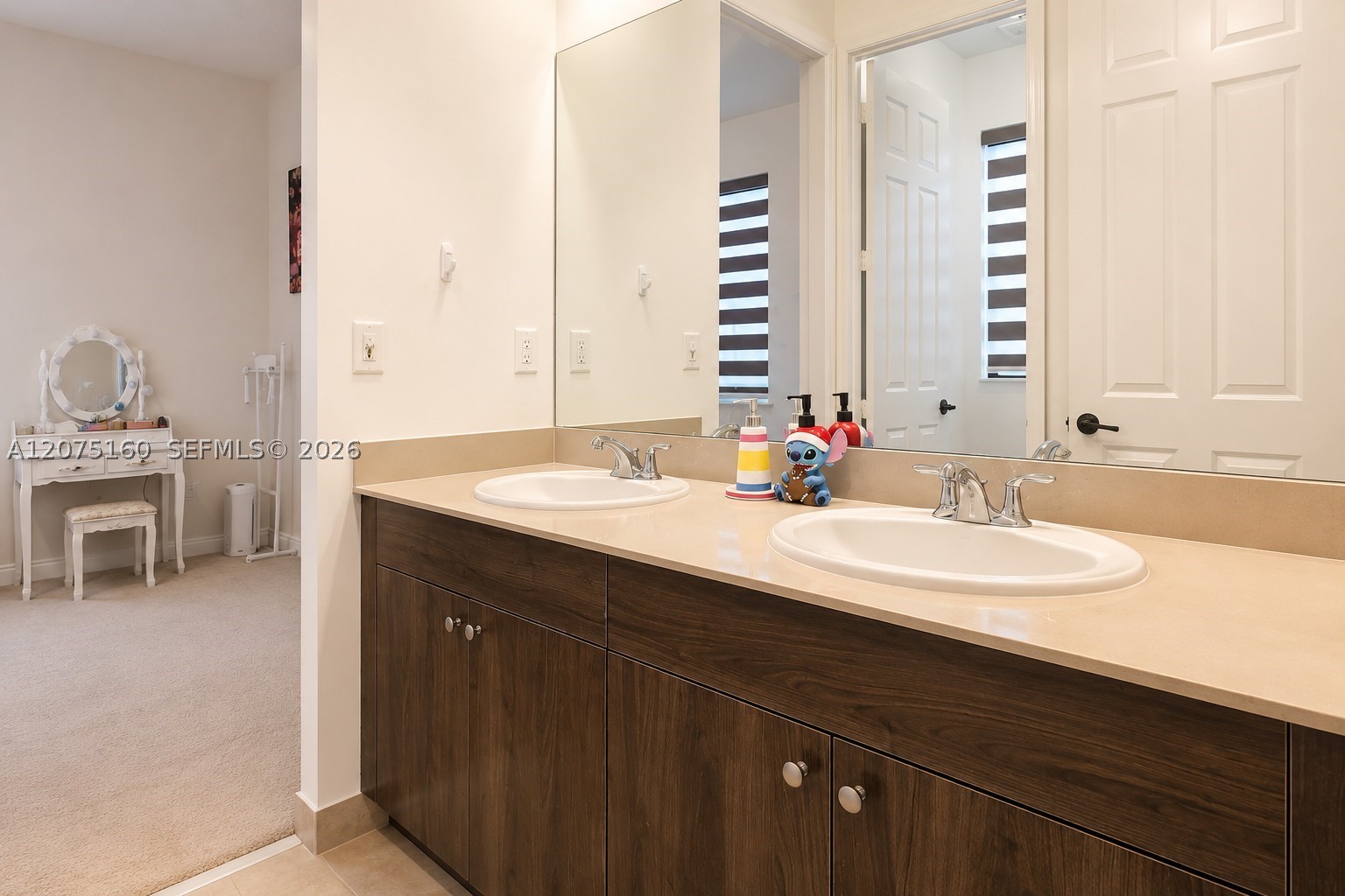 4952 Corrado Av Property Photo 17