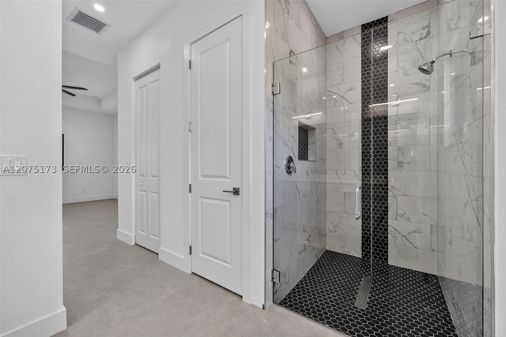 1728 Kismet Pkwy W Property Photo 29