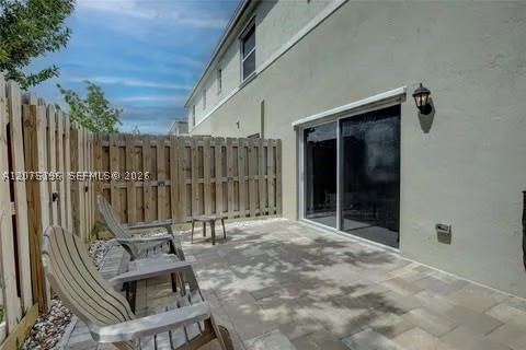 565 Ne 5th Pl Property Photo 25