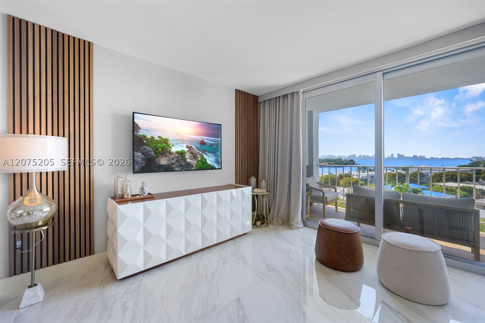 6900 Bay Dr 8A Property Photo 1