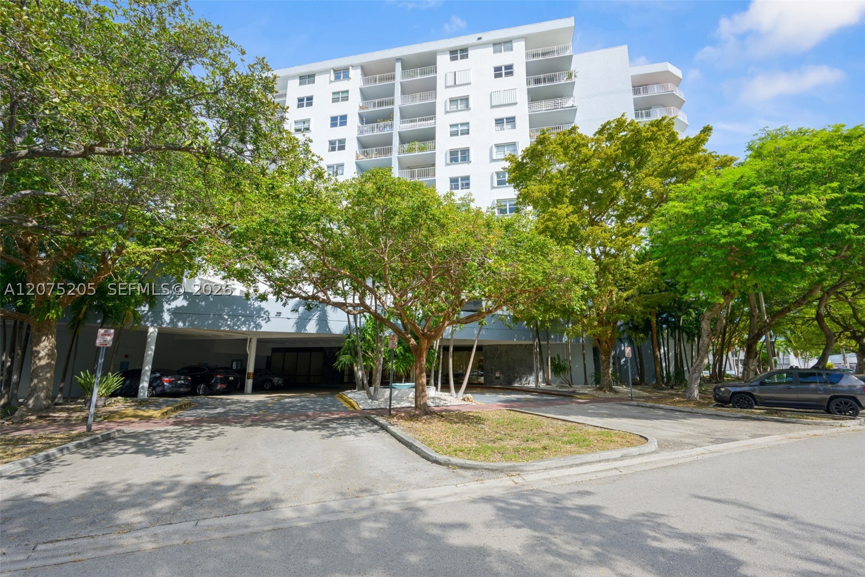 6900 Bay Dr 8a Property Photo 16