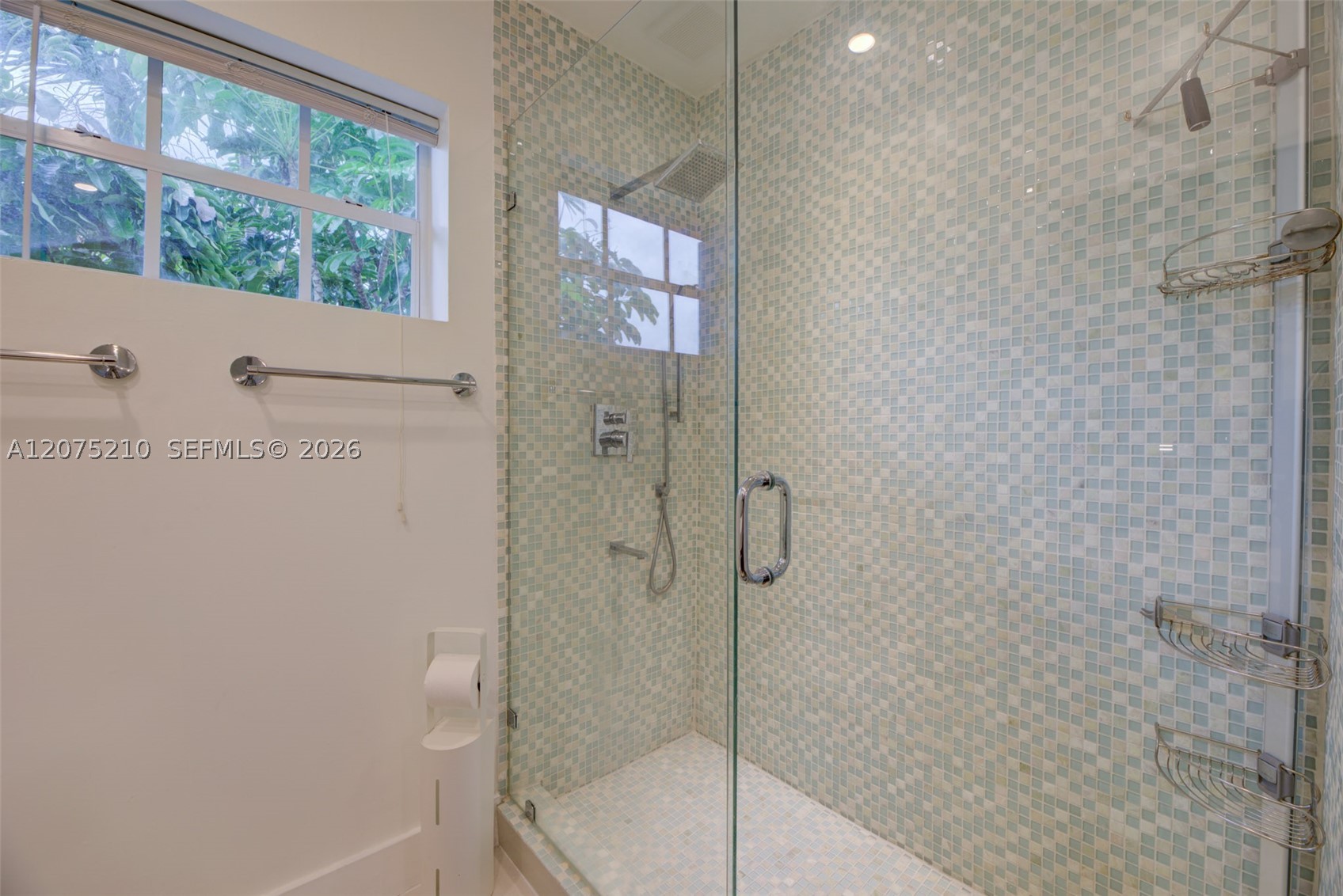 1125 99th St 12 Property Photo 19