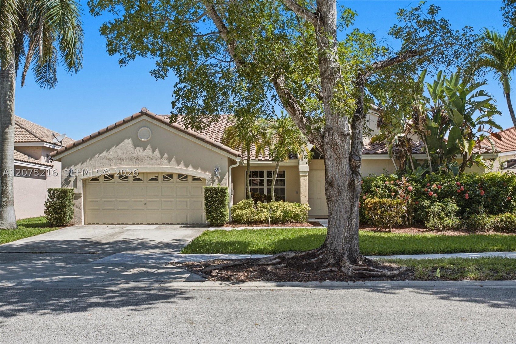 609 Verona Pl Property Photo 1