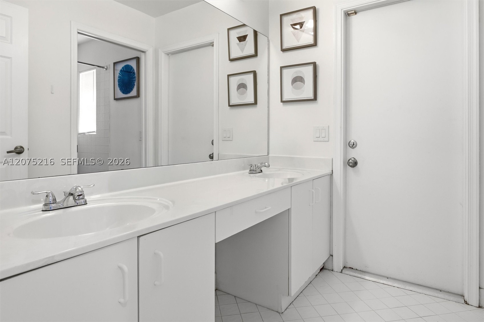 609 Verona Pl Property Photo 27